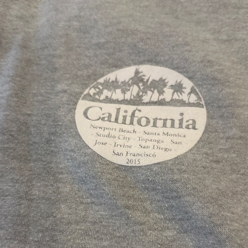 Brandy Melville Gray Cropped Sweatshirt - Picture 2 of 4